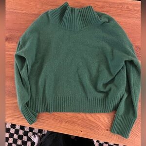 Free people size small green cashmere sweater